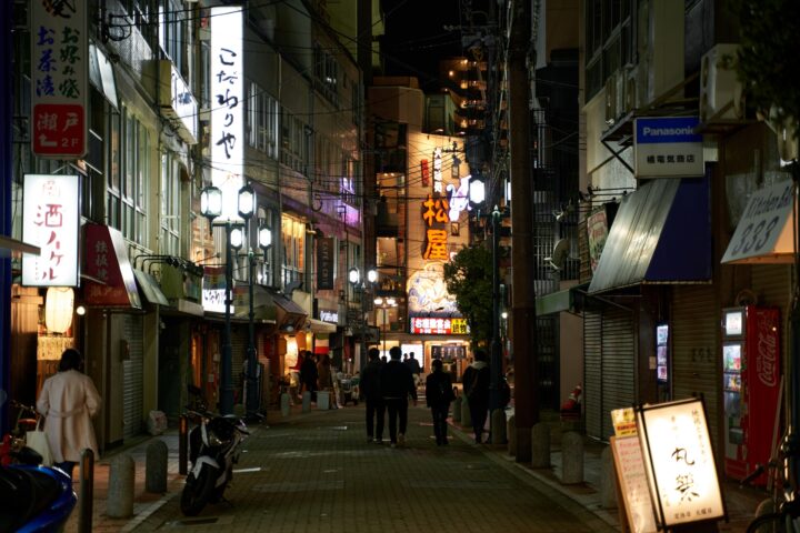 夜の飲食店店舗
